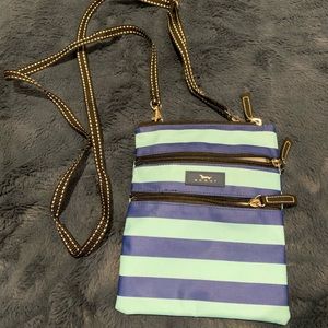 SCOUT Sally Go Lightly Crossbody Cell Phone Purse